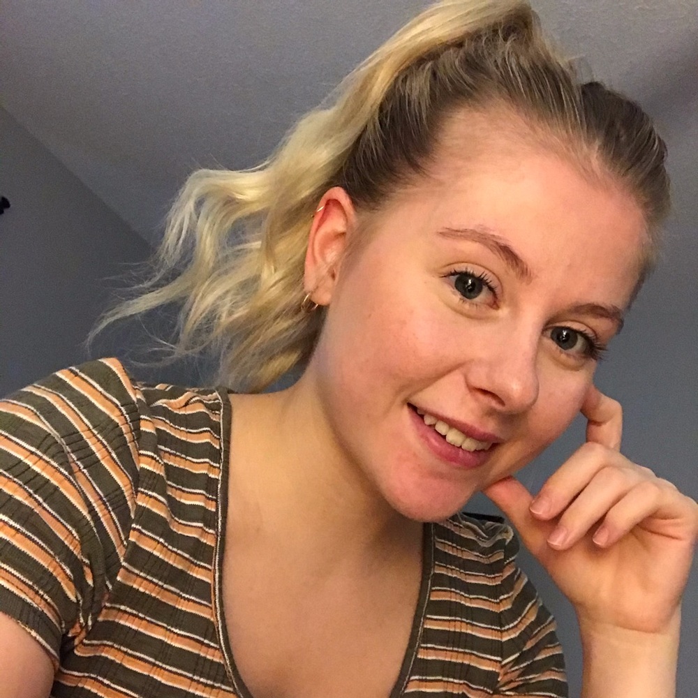 Meet your Posher, Ashley